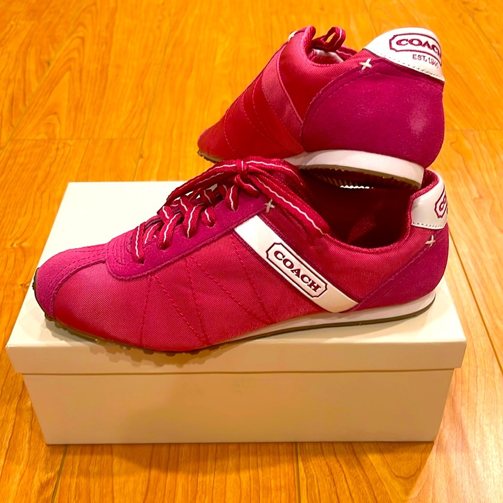 (New) Coach Renata Magenta